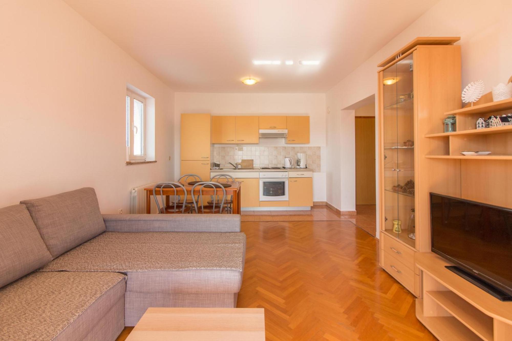 Malinska - Apartment Glavas מראה חיצוני תמונה